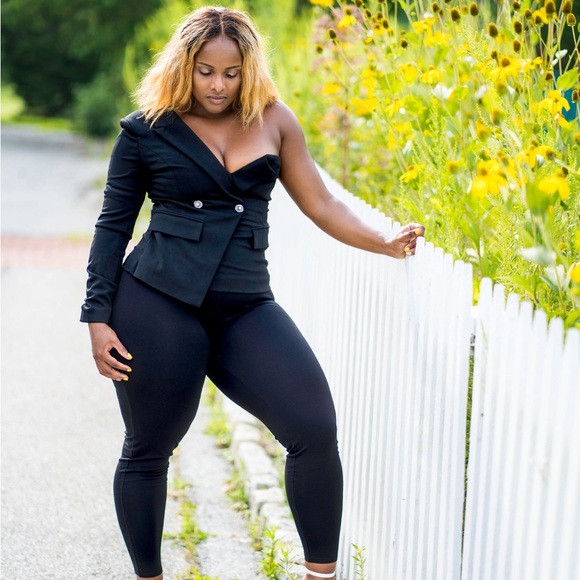 One shoulder/sleeve blazer - Picture 5 of 7